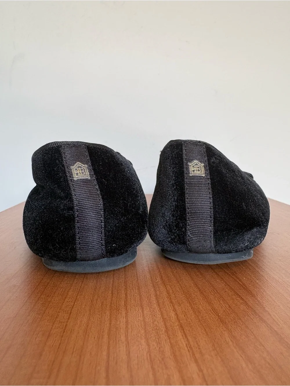 Birdies The Starling Velvet Slipper Flats in Black Size 6.5